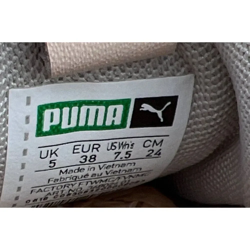 Puma Women Thunder Desert Beige Sneakers Size 7.5